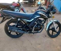 Vendo Moto marca lifan